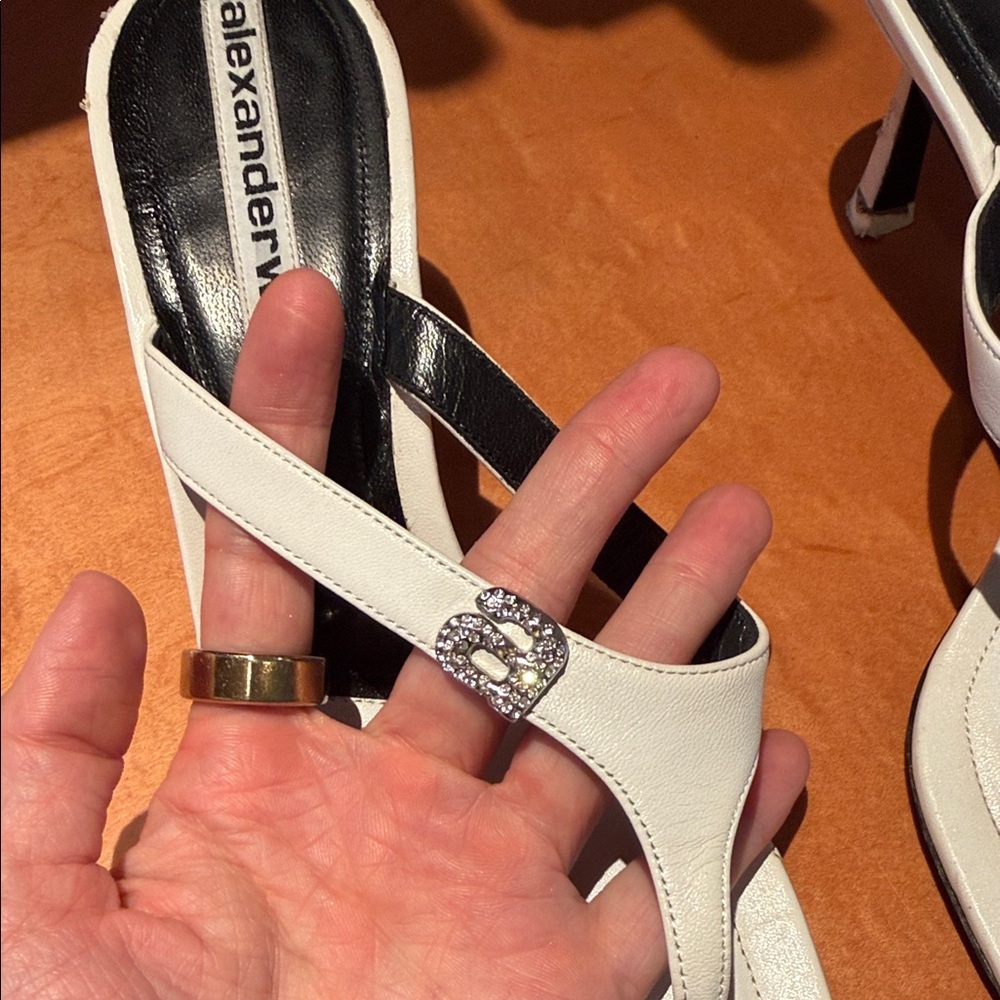 Alexander Wang White Crystal-Embellished Thong Kitten Heel Sandals 39 8.5 - Picture 8 of 8